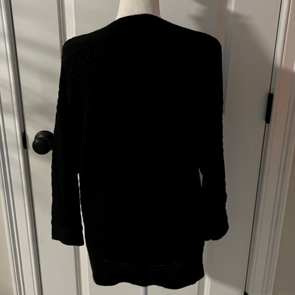 Soho New York & Company Jeans women’s black sweater. Size XL. - Picture 3 of 8